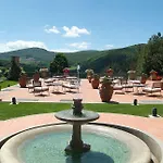 Campomaggio & Hotel 4*
