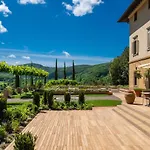 Campomaggio & Hotel 4*