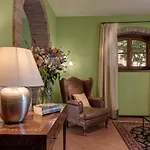 Campomaggio & Hotel 4*