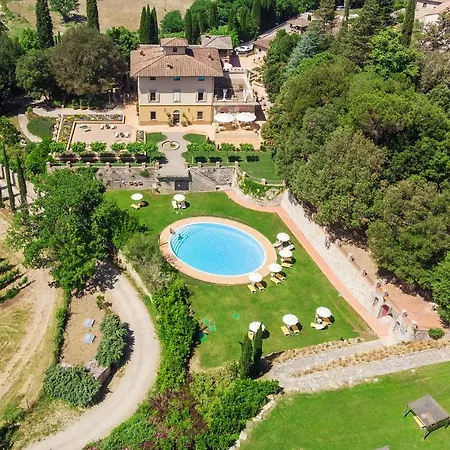 Campomaggio & فندق