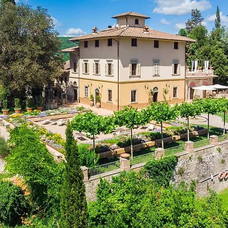 فندق Campomaggio & 4*