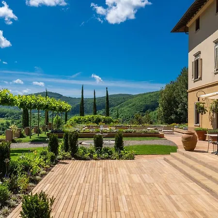 Campomaggio & فندق 4*