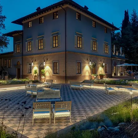 فندق Campomaggio & 4*