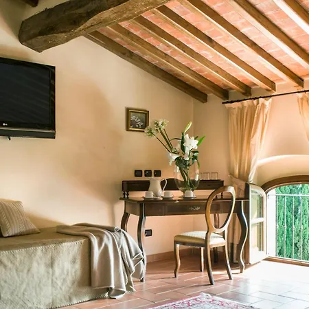 Campomaggio & فندق 4*