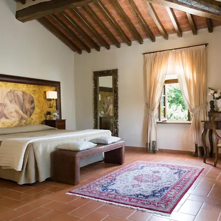 Campomaggio & فندق